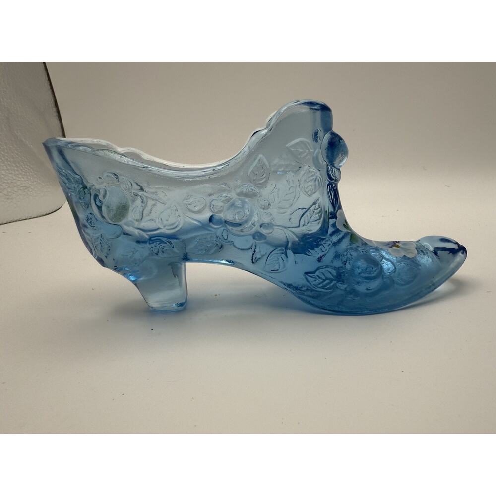 Fenton Blue Floral Hand Painted Glass Victorian Shoe Slipper 6 Inches Signed - Picture 8 of 9